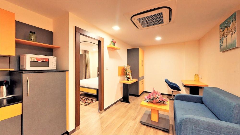37Th Crescent Boutique Suites Bangalore Buitenkant foto