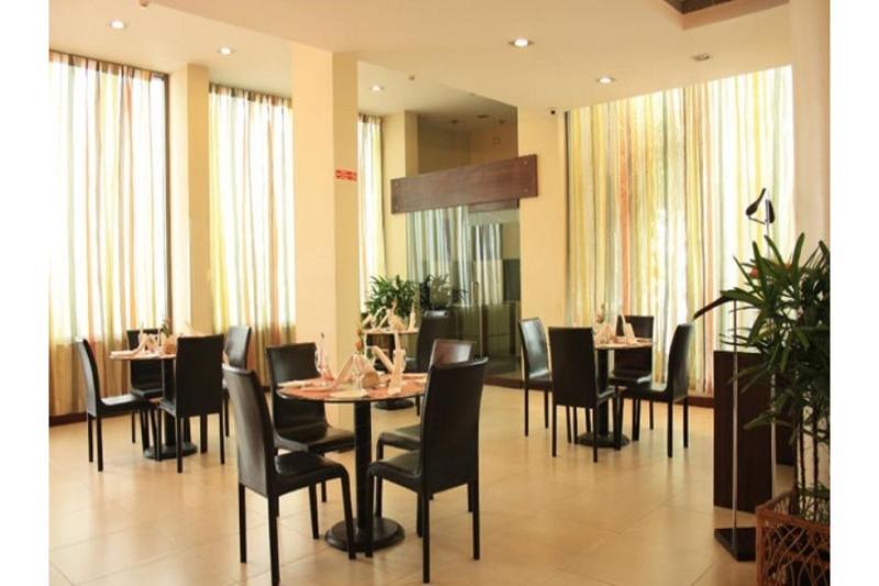 37Th Crescent Boutique Suites Bangalore Buitenkant foto